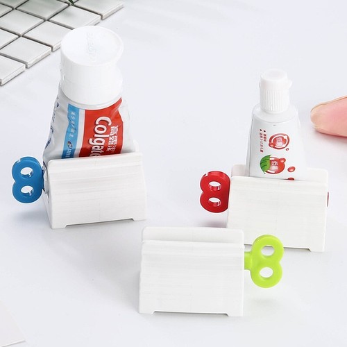 Toothpaste tube cosmetic - ,